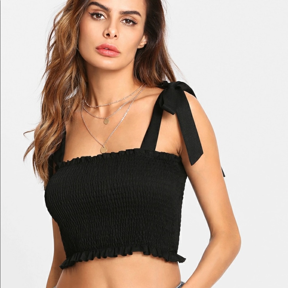 Self tie shoulder smocked top